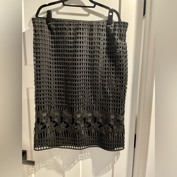 Black eloquii skirt - Picture 1 of 3